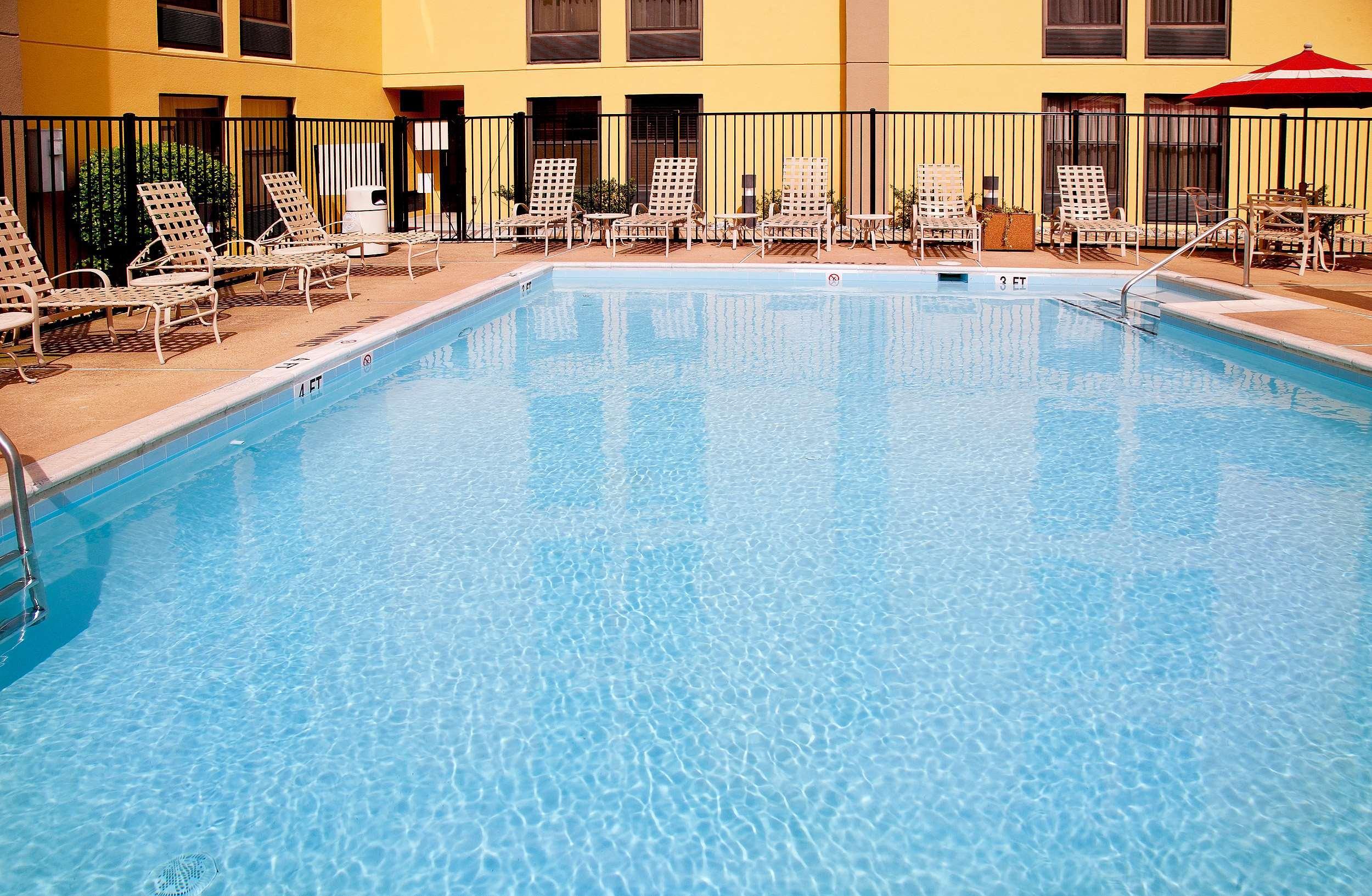 Hampton Inn Alexandria Εξωτερικό φωτογραφία