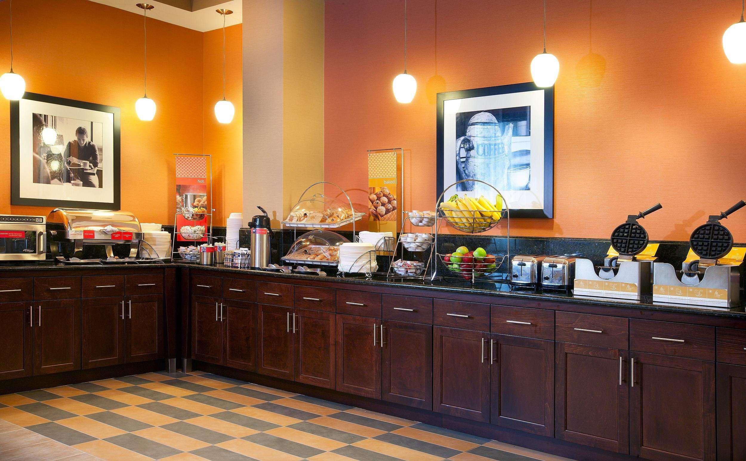 Hampton Inn Alexandria Εξωτερικό φωτογραφία